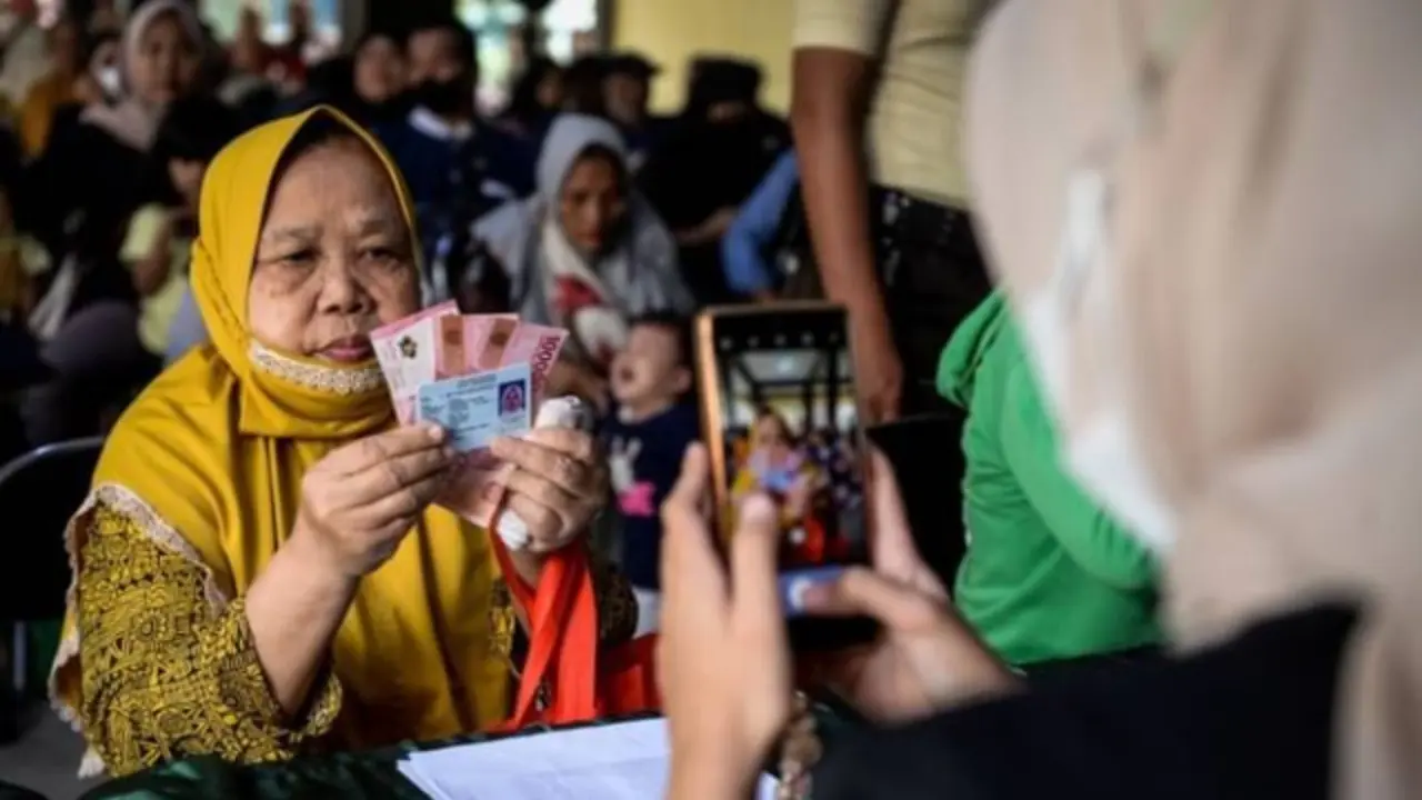 Bansos PKH Tahap 4 Oktober-Desember 2026 Kapan Cair? Ini Jadwal dan Cara Cek Penerimanya Bansos PKH Tahap 4 Oktober-Desember 2026 Kapan Cair? Ini Jadwal dan Cara Cek Penerimanya